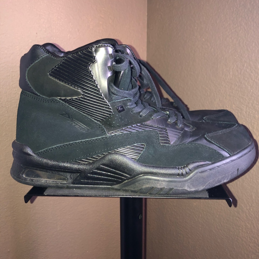 Dymacel British Knights x Dr. Romanelli - Size 10